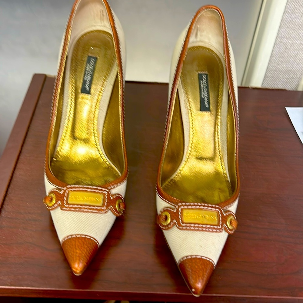 Authentic Dolce & Gabbana Pumps